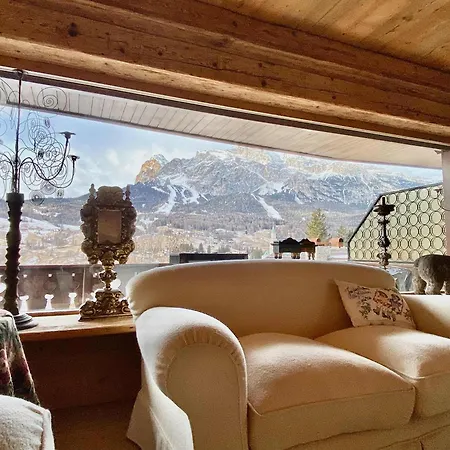 Apartmán Luxury Flat With Views - Few Steps From Centre Cortina dʼAmpezzo